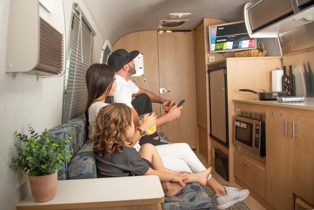 Airstream In The Center Of It All Miami Extérieur photo