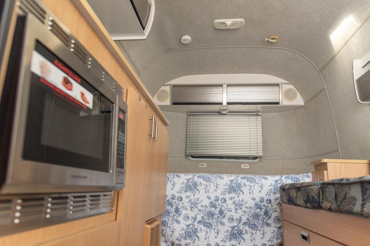 Airstream In The Center Of It All Miami Extérieur photo